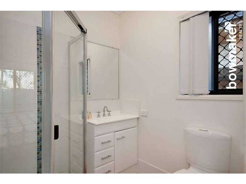 18 Echidna Parade, North Lakes QLD 4509