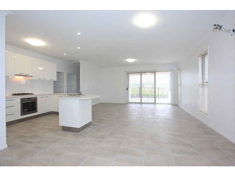23 Merion Crescent, North Lakes QLD 4509