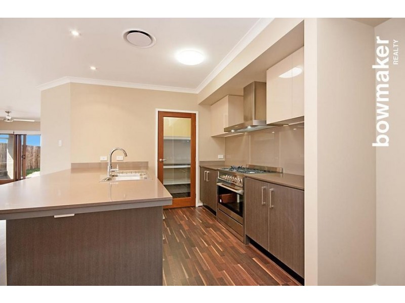 28 Lytham Circuit, North Lakes QLD 4509
