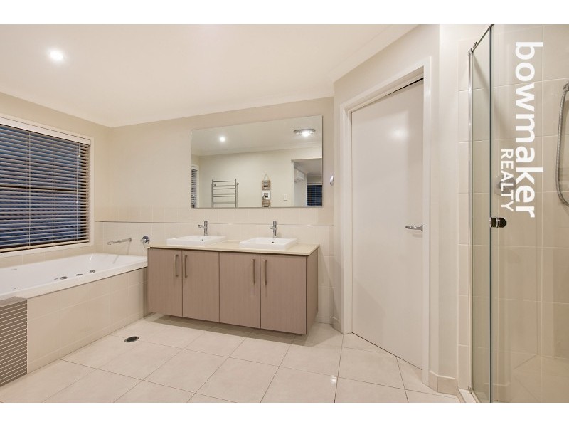 25 Mulgara Court, North Lakes QLD 4509