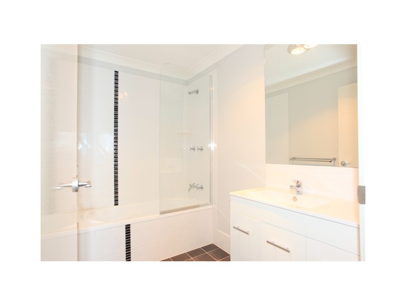 2/16 Quoll Street, North Lakes QLD 4509