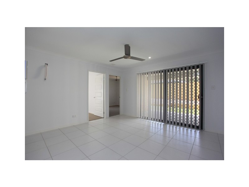 Unit A/11 Steamview Court, Burpengary QLD 4505