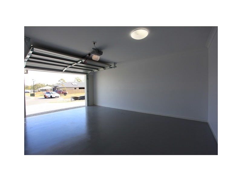 Unit B/11 Steamview Court, Burpengary QLD 4505