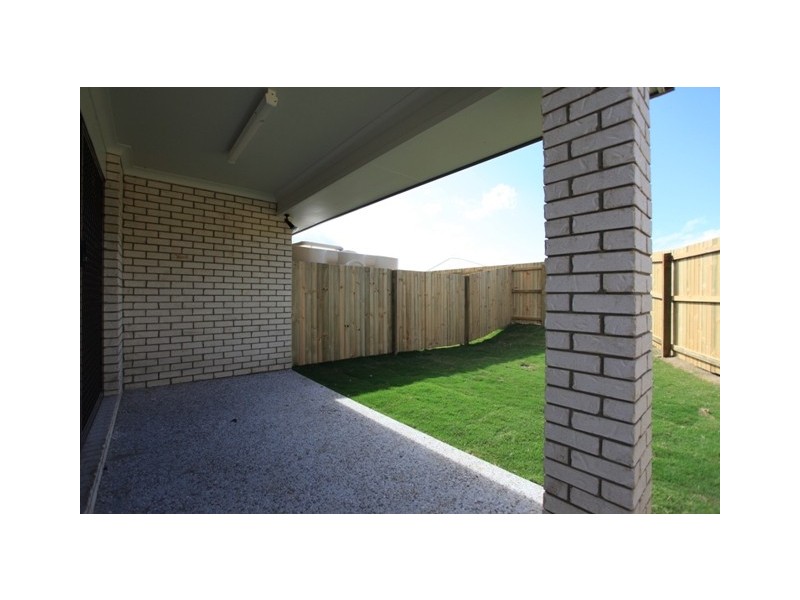 Unit B/14 Shangrila Street, Burpengary QLD 4505