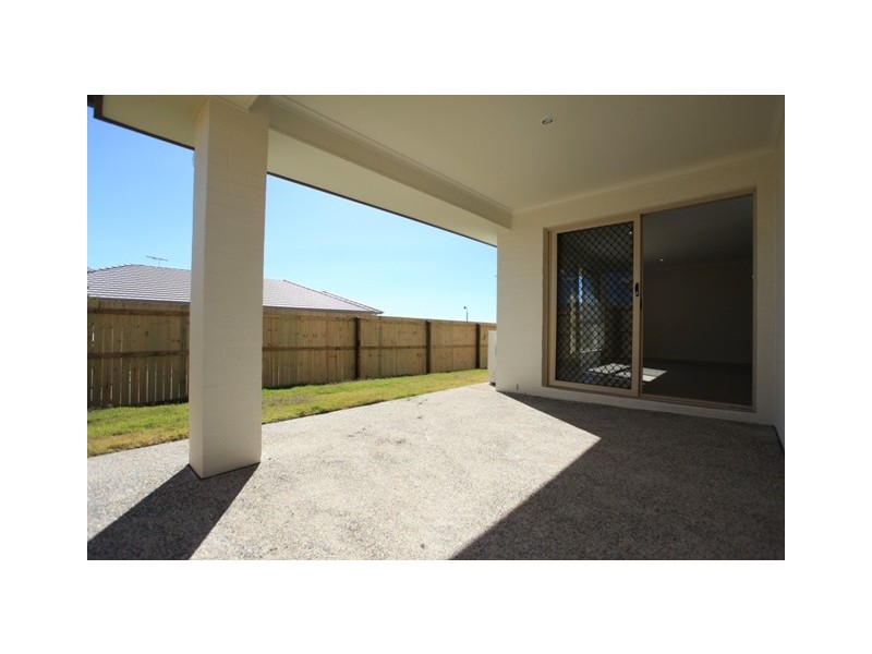 146 Nicklaus Parade, North Lakes QLD 4509