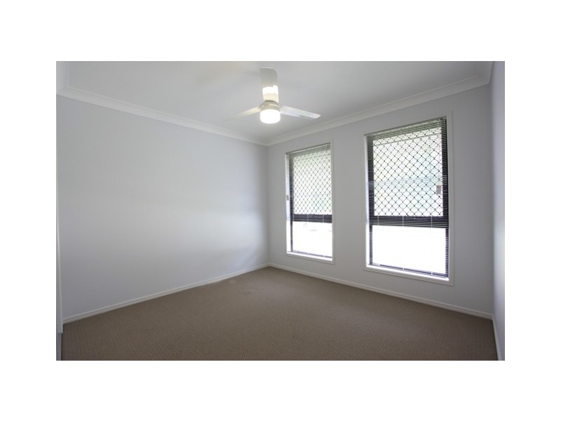 Unit B/23 Lagoon Road, Burpengary QLD 4505