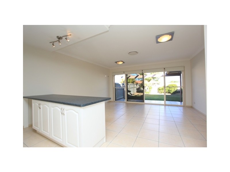 19 Bridgeport Drive, North Lakes QLD 4509