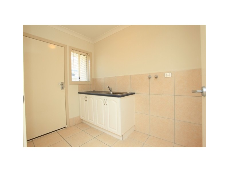 19 Bridgeport Drive, North Lakes QLD 4509