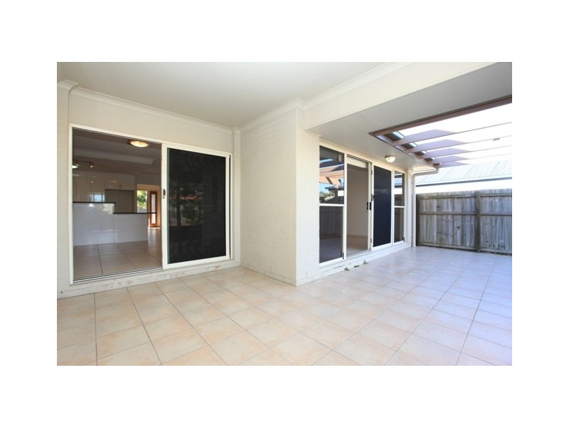 19 Bridgeport Drive, North Lakes QLD 4509