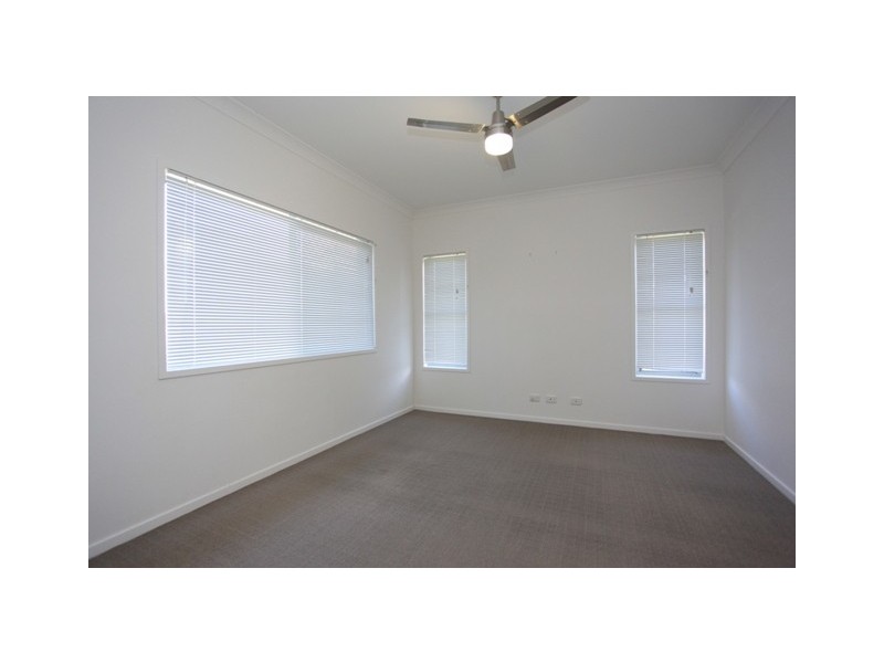 32 Mercury Parade, Mango Hill QLD 4509
