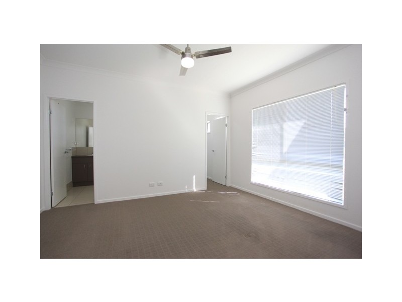 32 Mercury Parade, Mango Hill QLD 4509