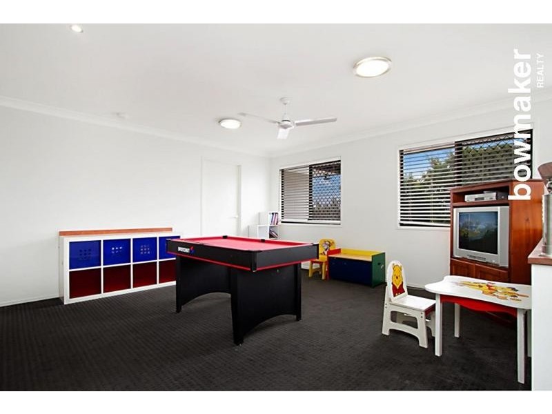2 Trevino Parade, North Lakes QLD 4509