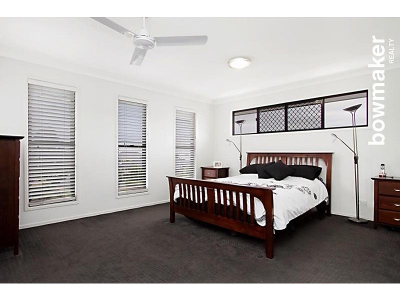 2 Trevino Parade, North Lakes QLD 4509