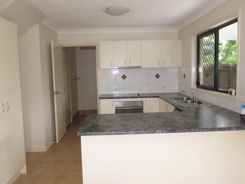 2/72-78 Duffield Road, Kallangur QLD 4503