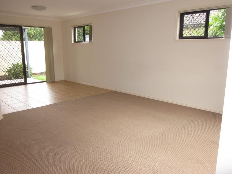 2/72-78 Duffield Road, Kallangur QLD 4503