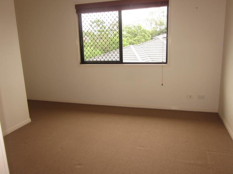 2/72-78 Duffield Road, Kallangur QLD 4503