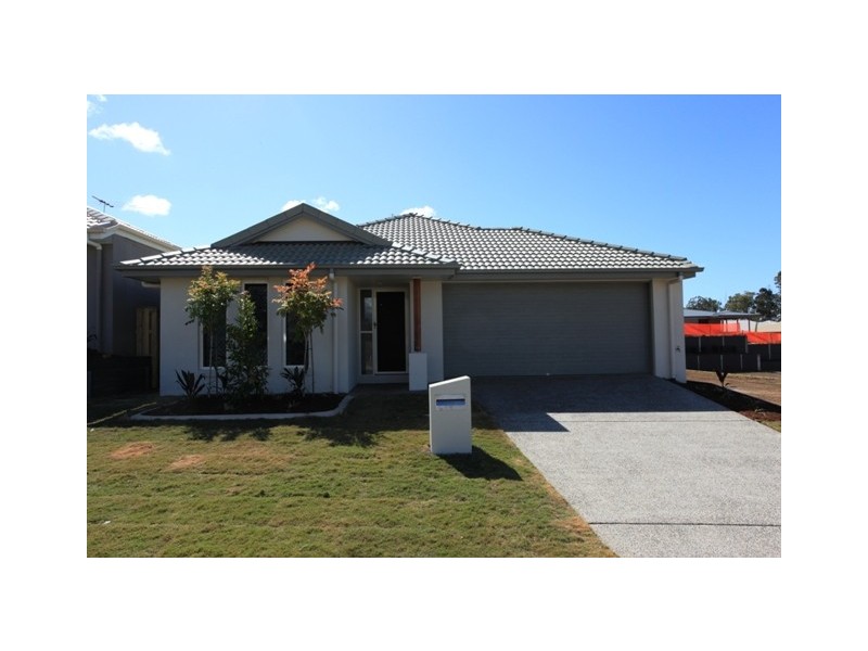 15 Bowerbird Crescent – ESSENCIA, Dakabin QLD 4503