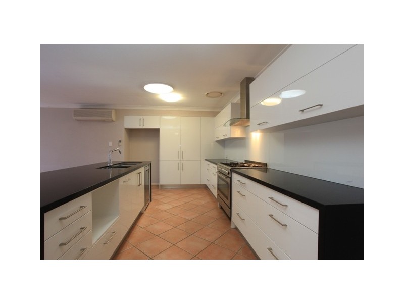 20 Fitzroy Crescent, Murrumba Downs QLD 4503