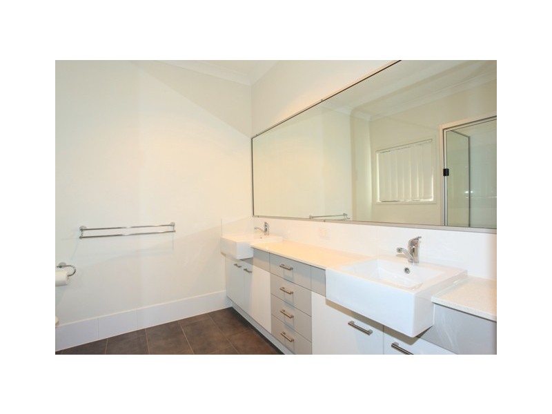 37 Astley Parade, North Lakes QLD 4509