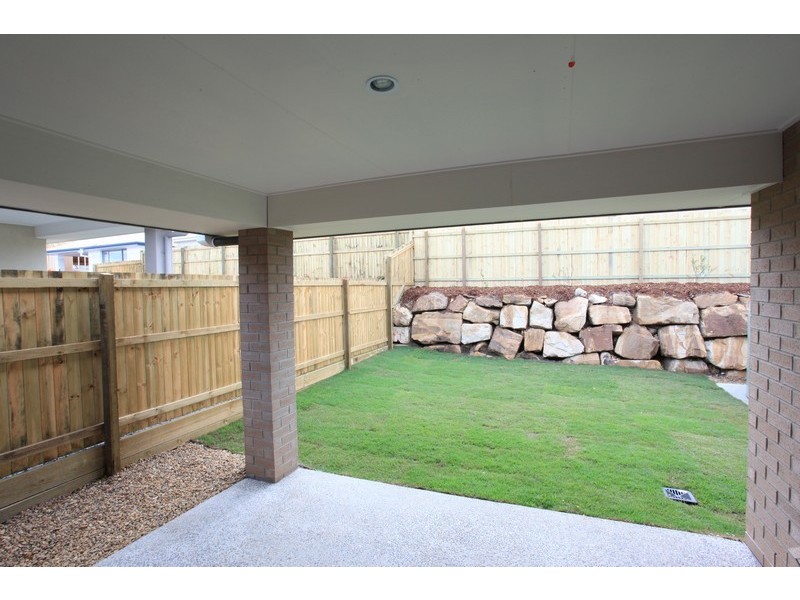 69 Daintree Circuit, North Lakes QLD 4509
