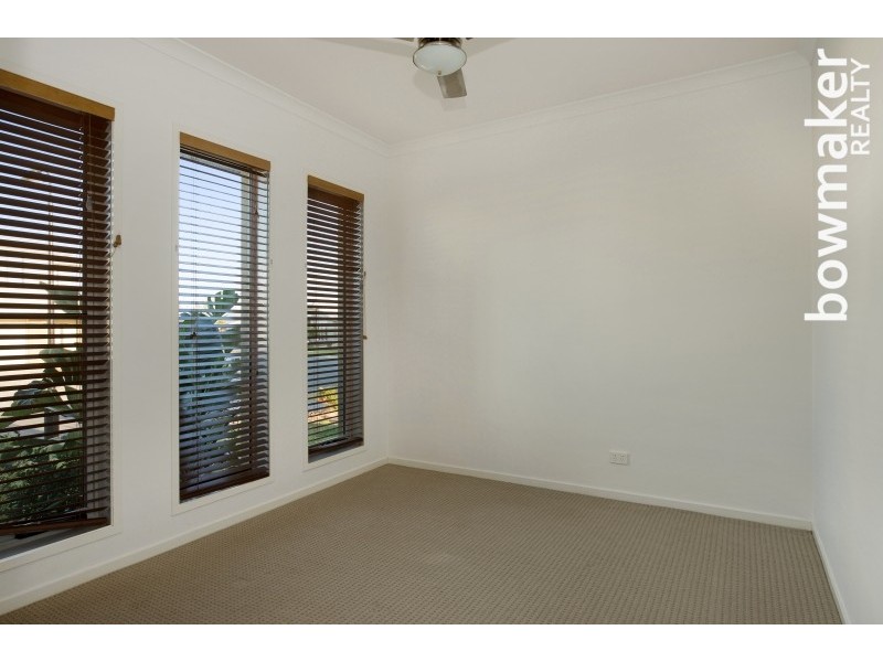 125 Mackintosh Drive, North Lakes QLD 4509