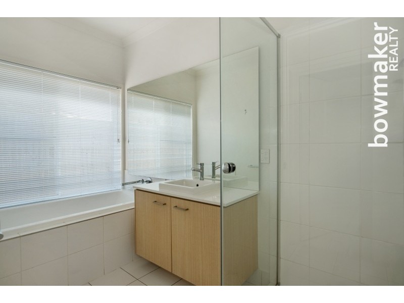125 Mackintosh Drive, North Lakes QLD 4509