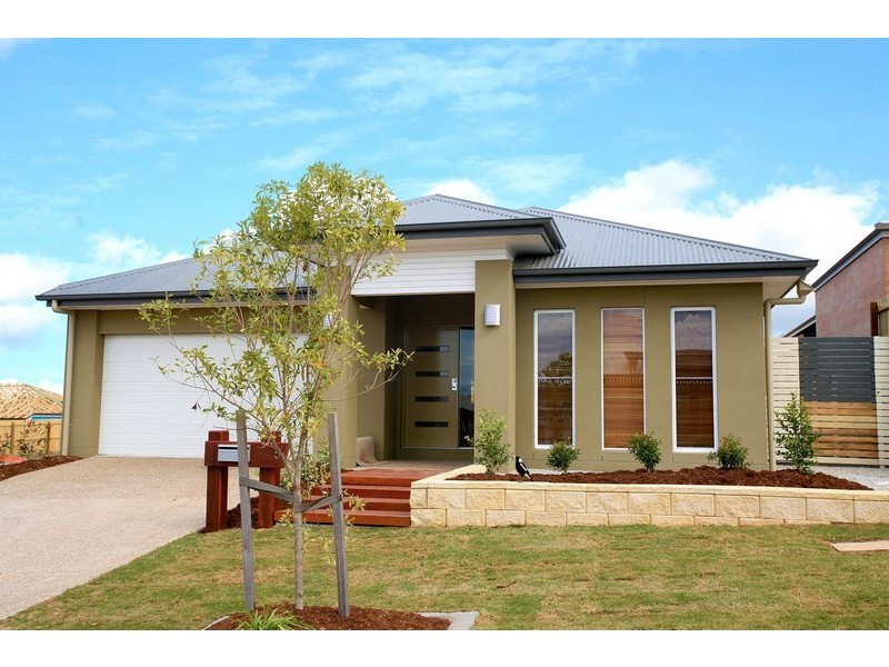 5 Player Street, North Lakes QLD 4509