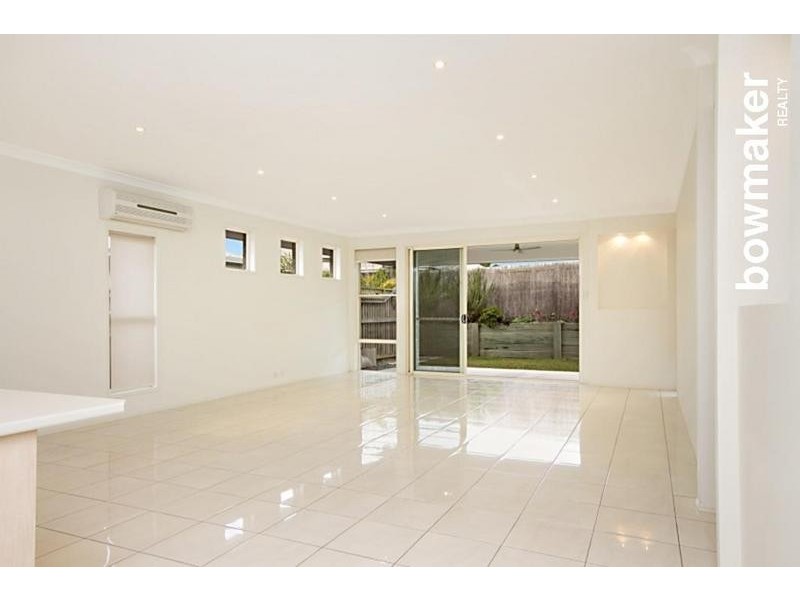 9 Backhousia Court, North Lakes QLD 4509