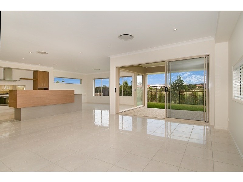 9 Els Court, North Lakes QLD 4509