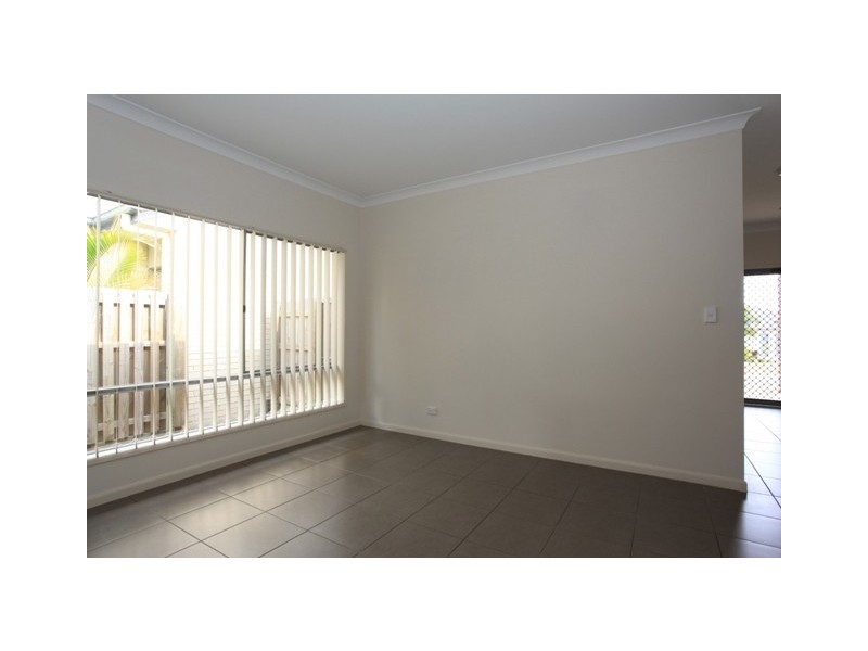 14 Menara Circuit, North Lakes QLD 4509