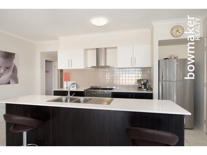 33 Daintree Circuit, North Lakes QLD 4509