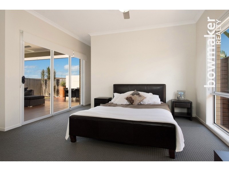 33 Daintree Circuit, North Lakes QLD 4509