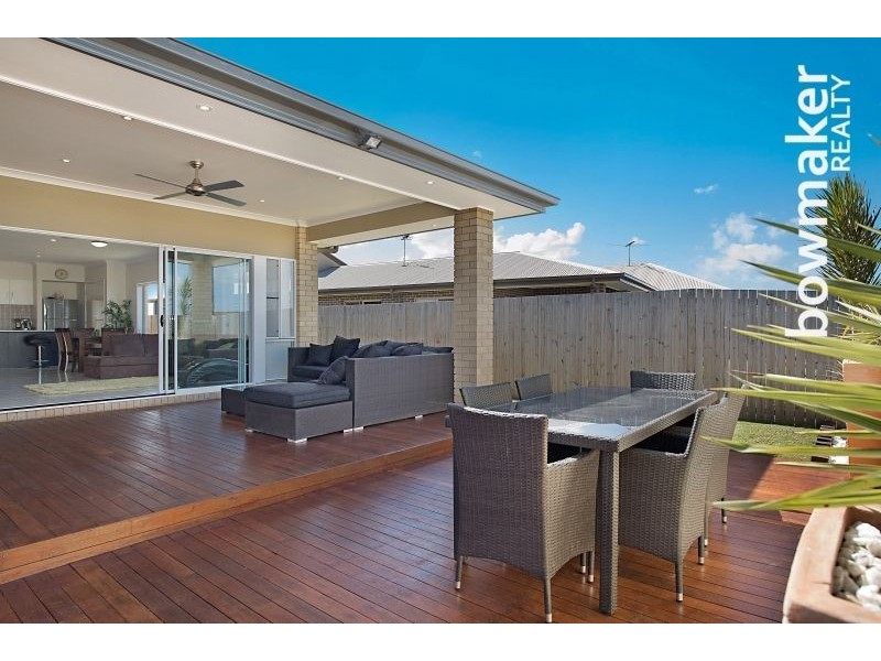 33 Daintree Circuit, North Lakes QLD 4509