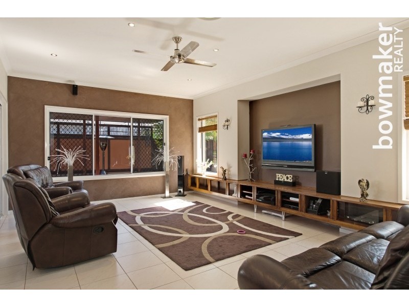 4 Trevino Parade, North Lakes QLD 4509