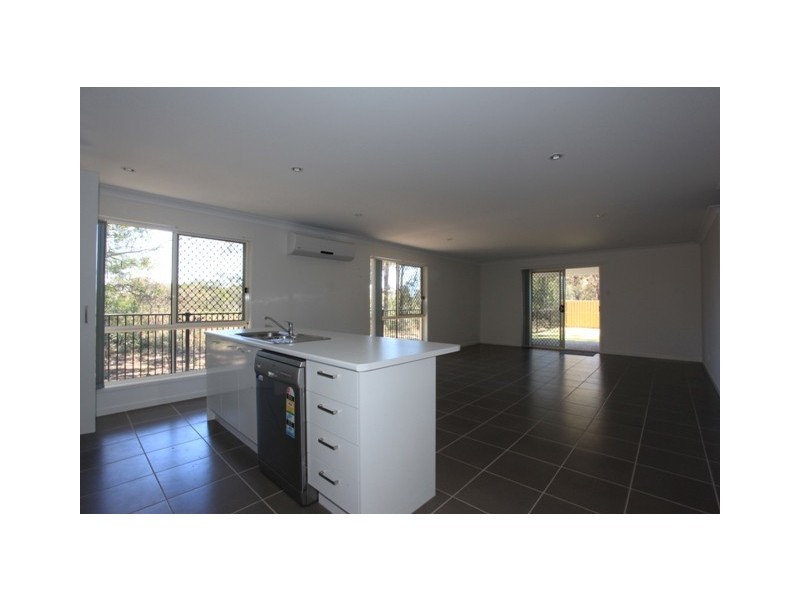 36 Essencia Avenue – Essencia, Dakabin QLD 4503