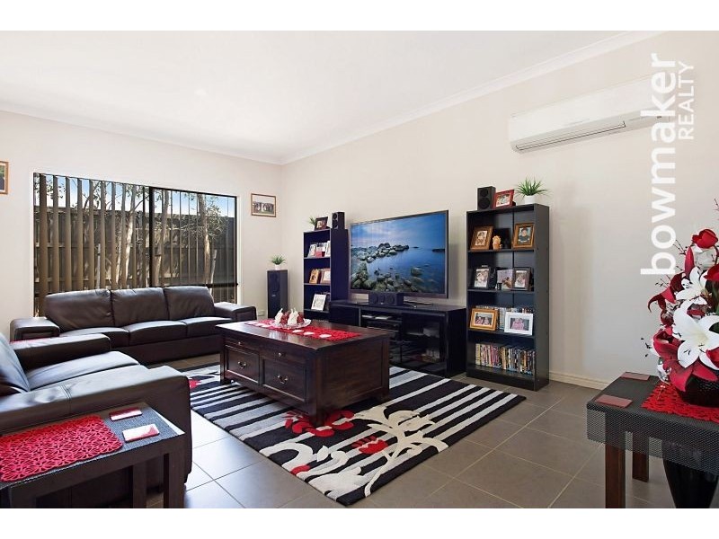 16 Freeman Street, North Lakes QLD 4509