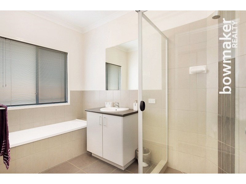 16 Freeman Street, North Lakes QLD 4509