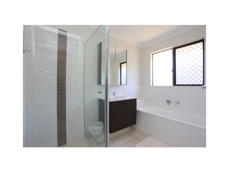 49 Denham Crescent, North Lakes QLD 4509