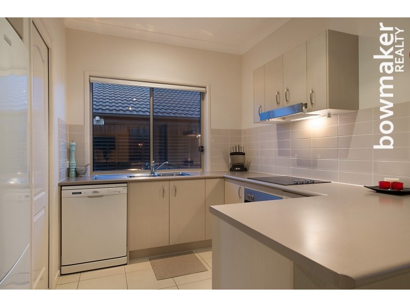14 Rawlins Crescent, North Lakes QLD 4509