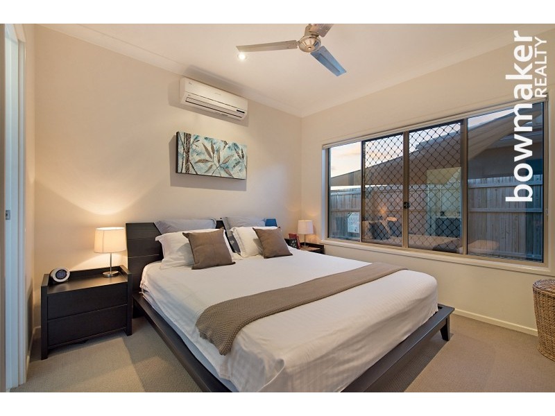 14 Rawlins Crescent, North Lakes QLD 4509