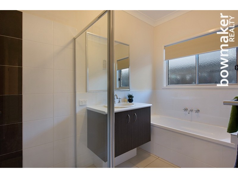 14 Rawlins Crescent, North Lakes QLD 4509