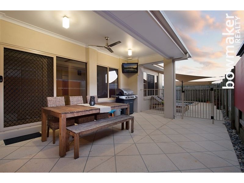 14 Rawlins Crescent, North Lakes QLD 4509