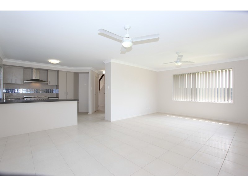 22 Daintree Circuit, North Lakes QLD 4509