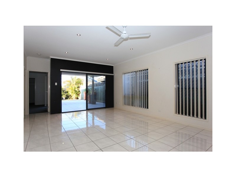 13 Pandorea Street, North Lakes QLD 4509