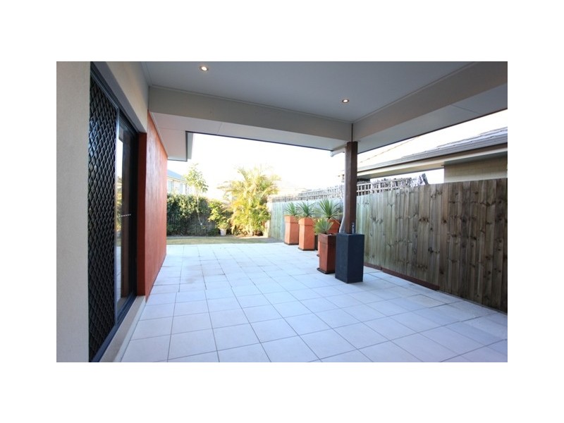 13 Pandorea Street, North Lakes QLD 4509