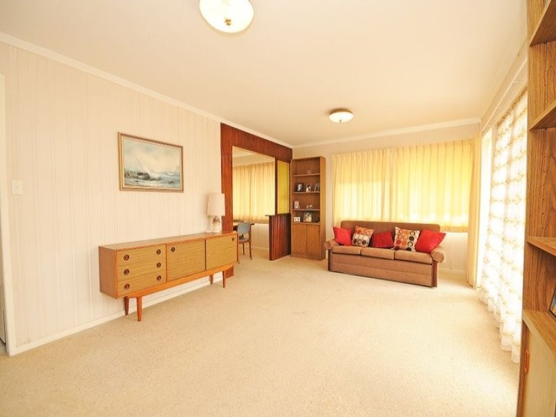 10 Porter Street, Redcliffe QLD 4020