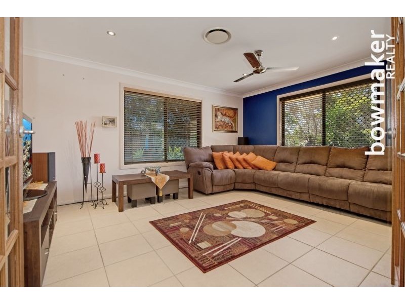 1 Conway Court, North Lakes QLD 4509