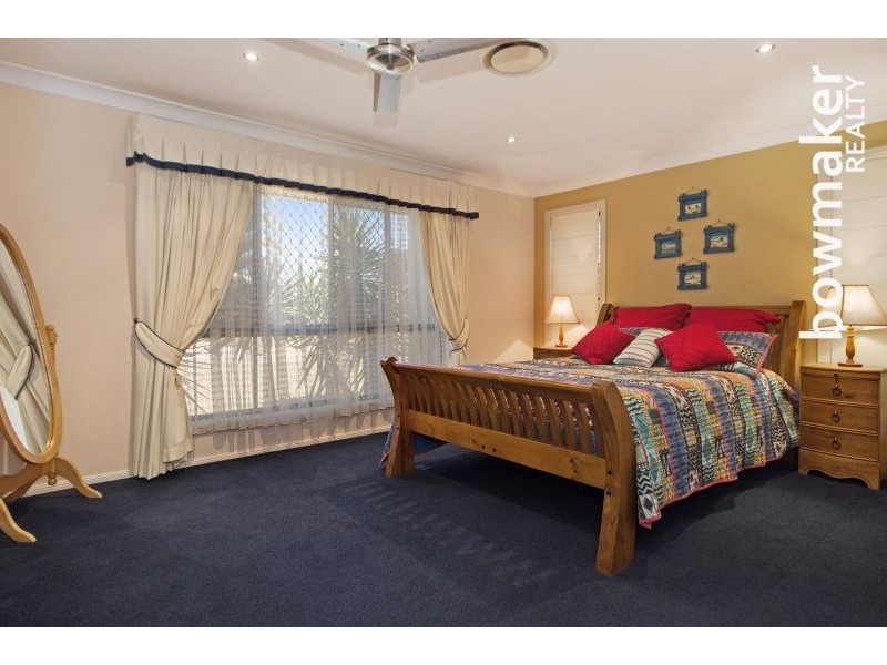 1 Conway Court, North Lakes QLD 4509