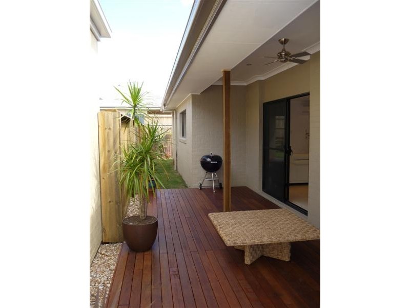 7 Wombat Parade, North Lakes QLD 4509