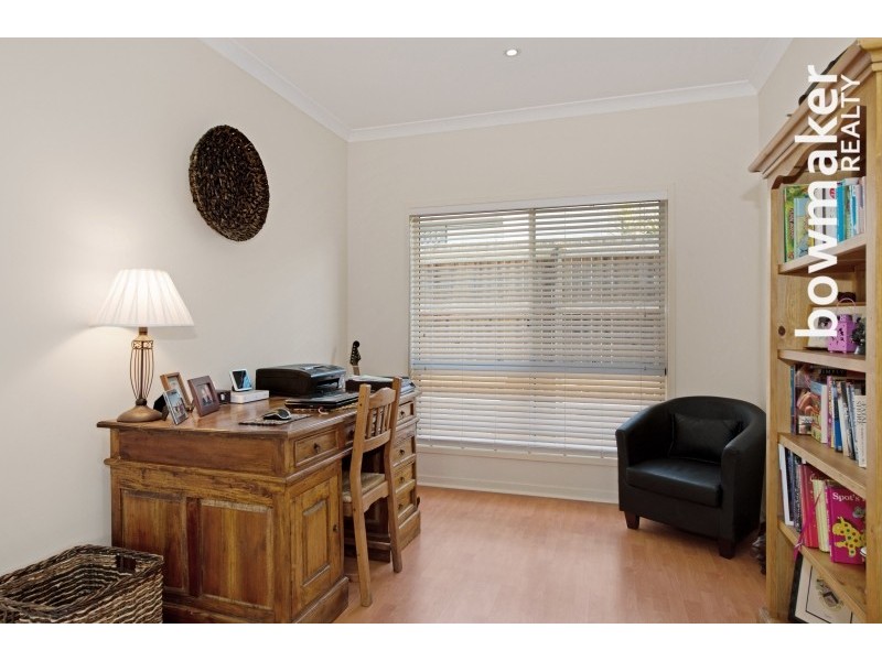 8 Couples Street, North Lakes QLD 4509